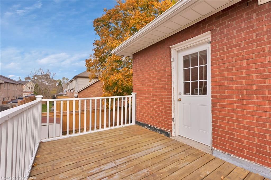 295 Plains Road W Property Photo 39