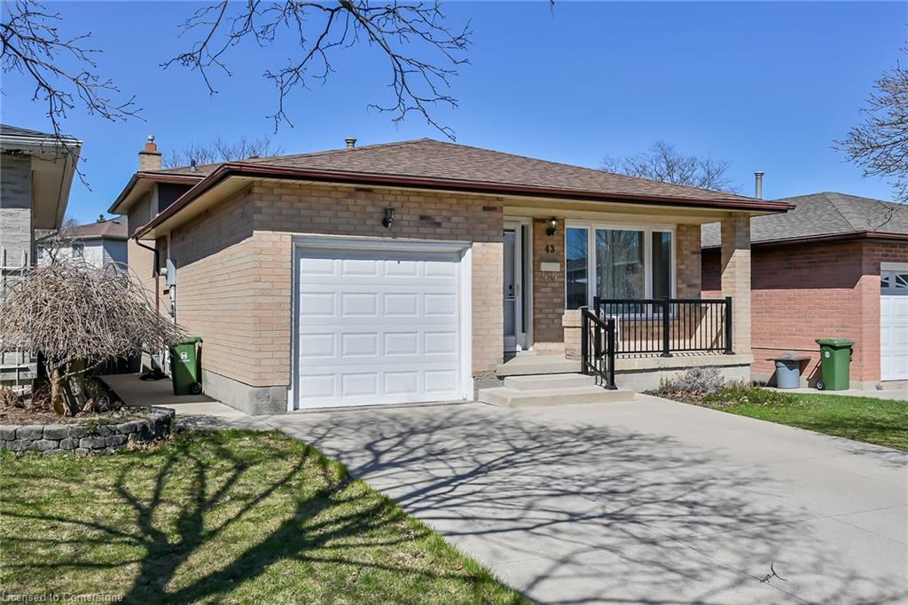 43 Everest Street Property Photo 2