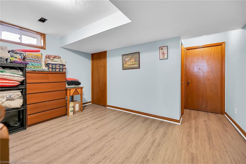 43 Everest Street Property Photo 36
