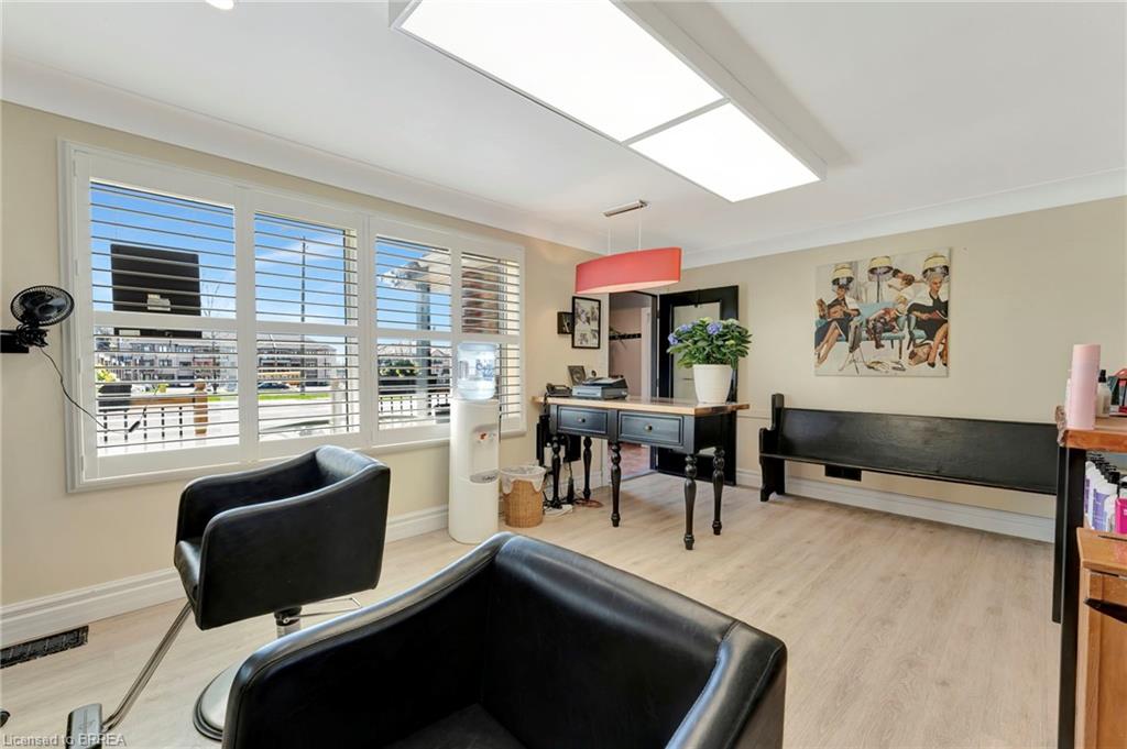 584 Colborne Street Property Photo 18
