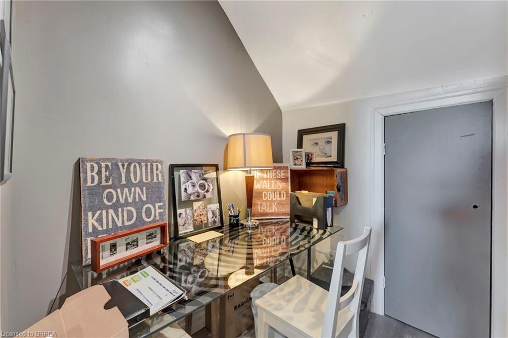 584 Colborne Street Property Photo 26