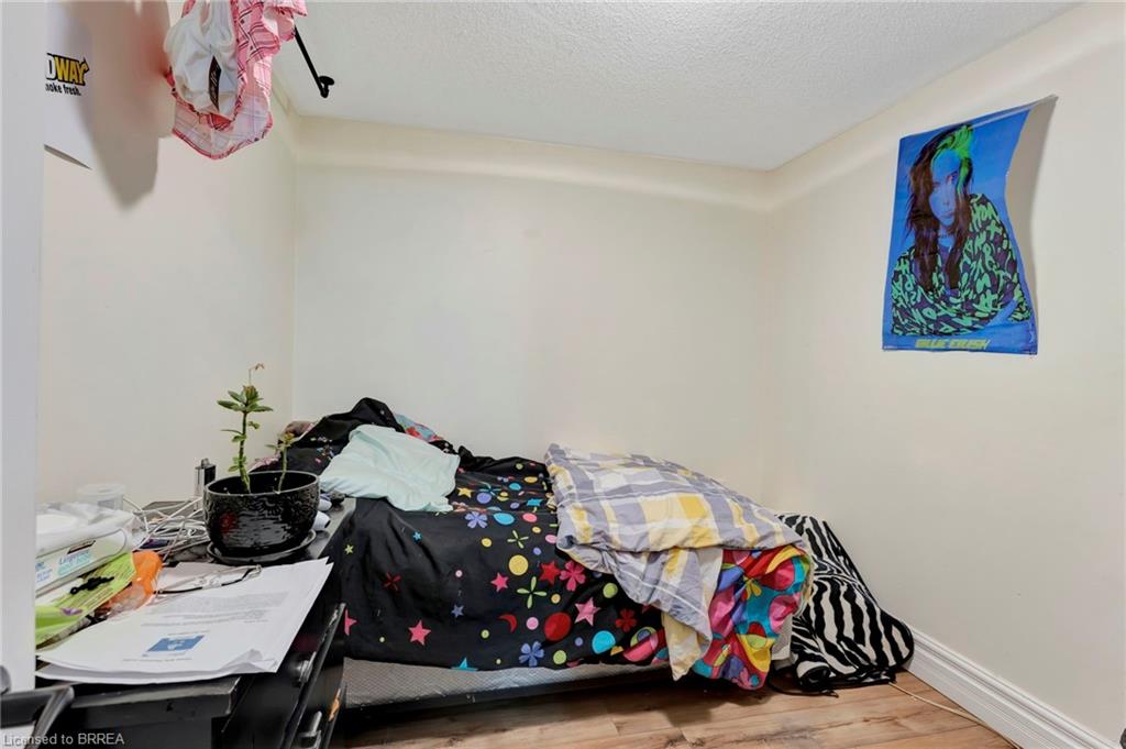 584 Colborne Street Property Photo 19