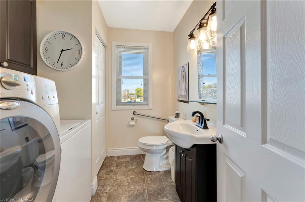 584 Colborne Street Property Photo 27