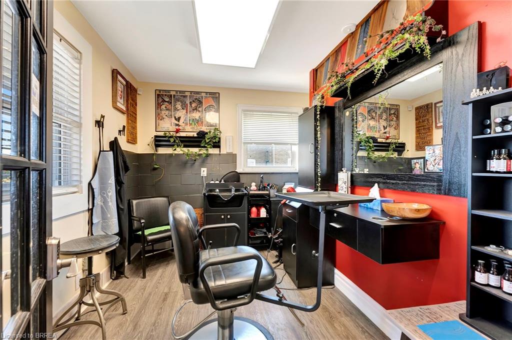 584 Colborne Street Property Photo 36
