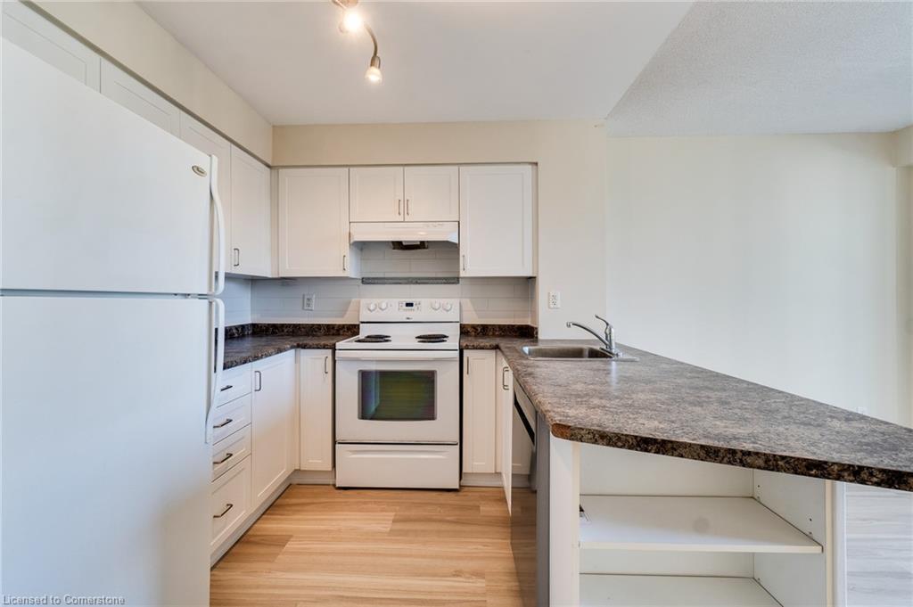 1301-76 Shuter Street Property Photo 27