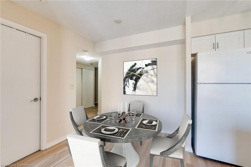 1301-76 Shuter Street Property Photo 30