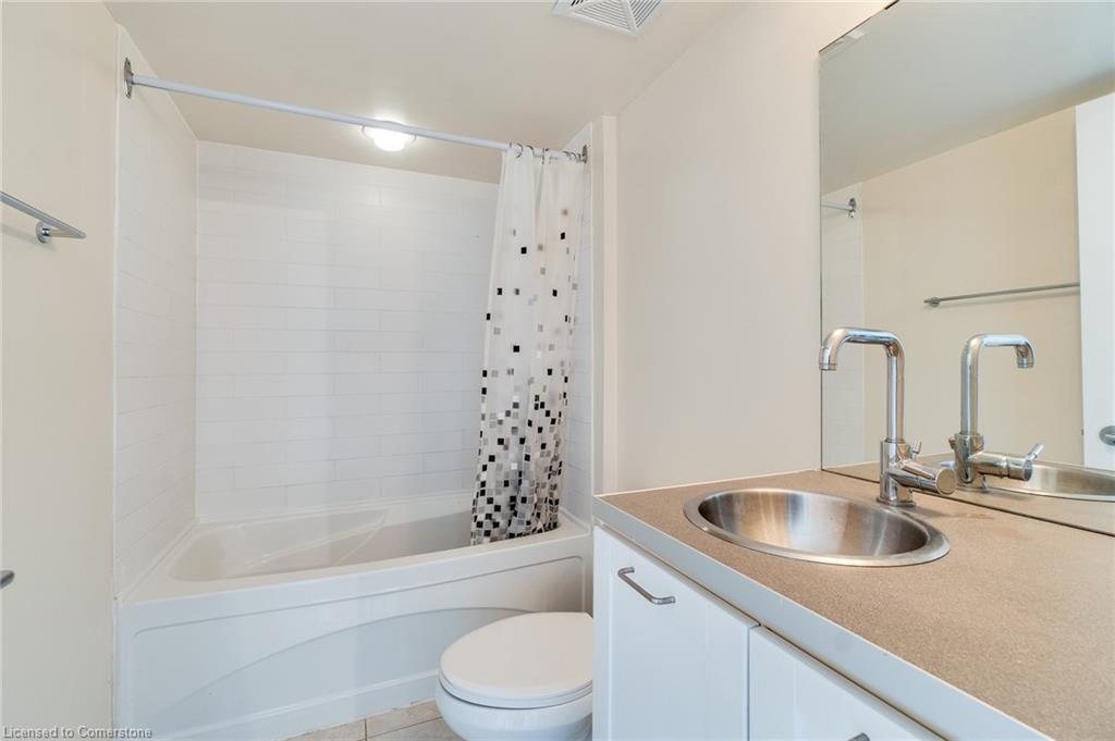 1301-76 Shuter Street Property Photo 40