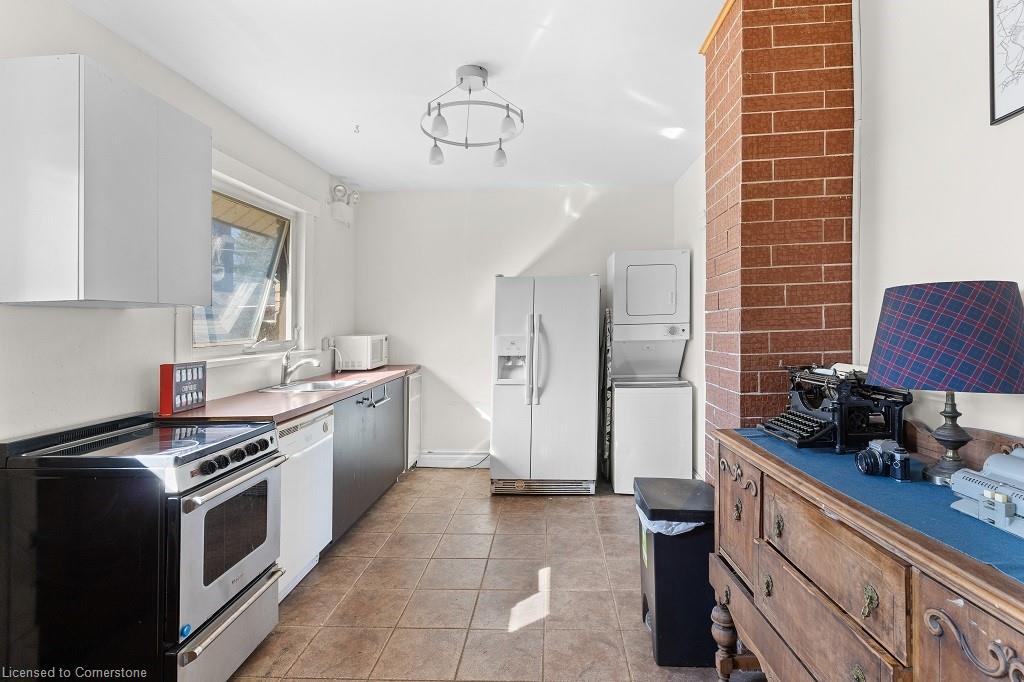 5207 River Road Property Photo 6