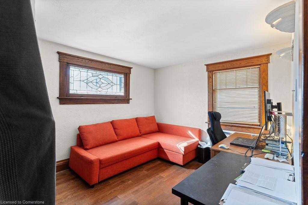5207 River Road Property Photo 11