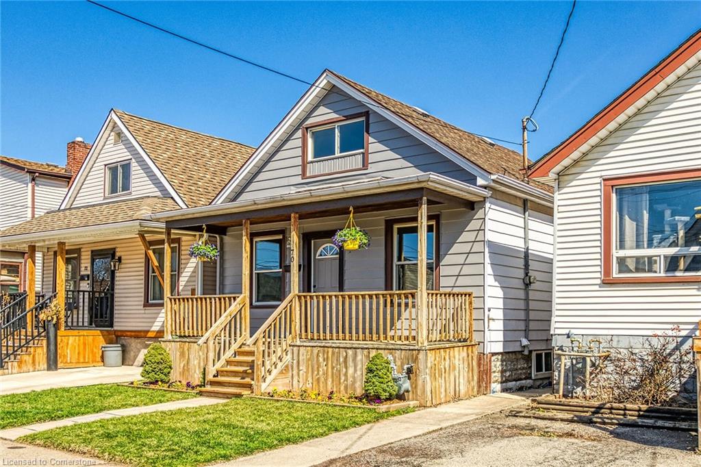 70 Robins Avenue Property Photo