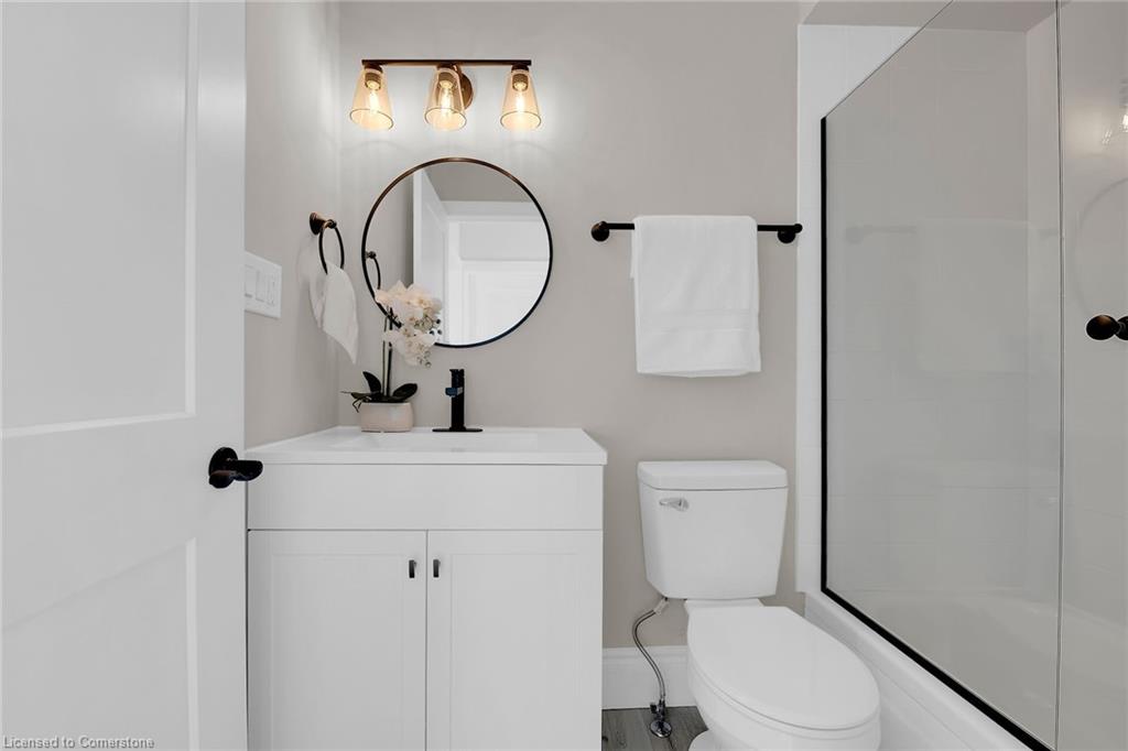 70 Robins Avenue Property Photo 14