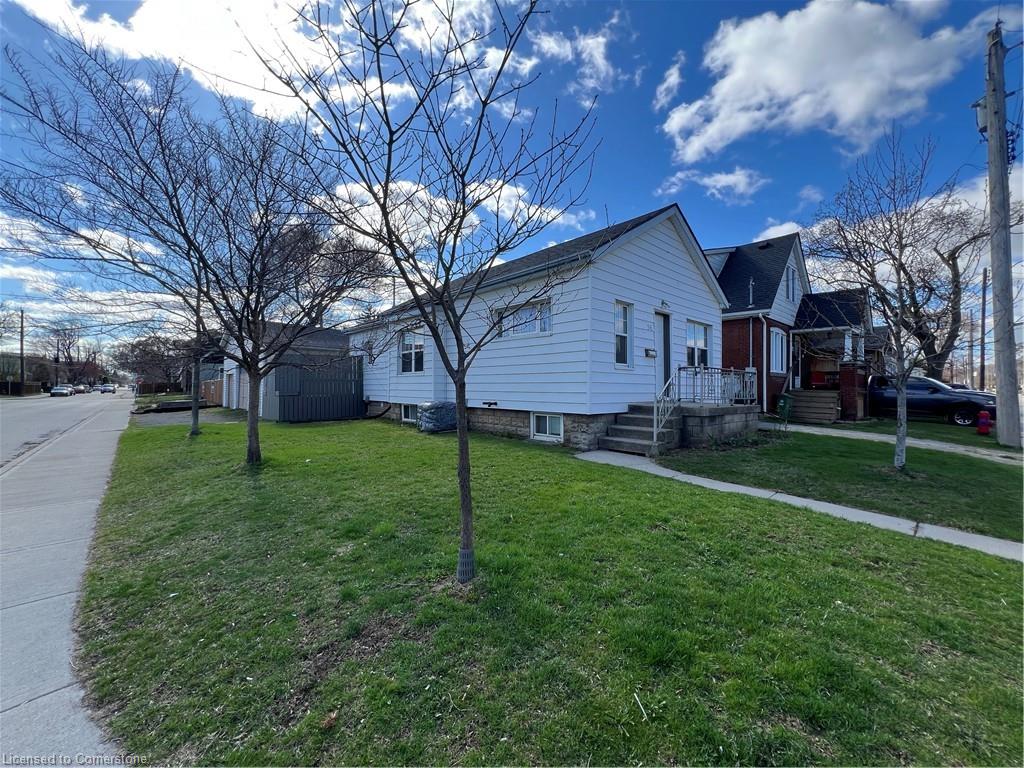 178 Macassa Real Estate Listings Main Image