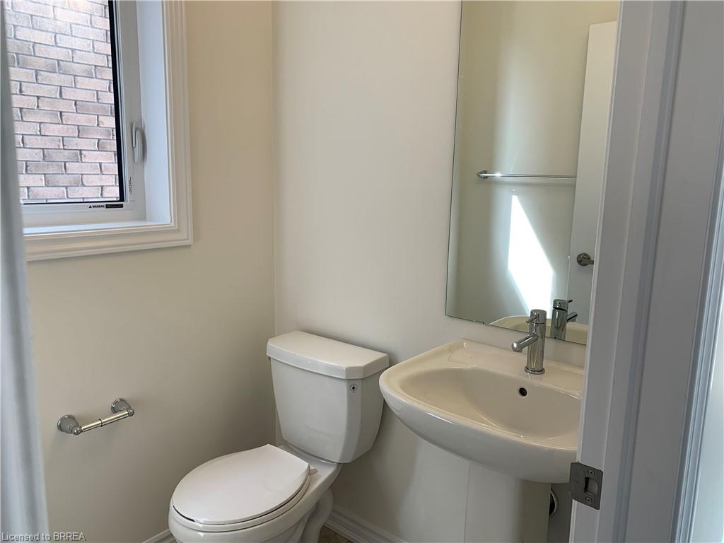66 Monteith Drive Property Photo 5