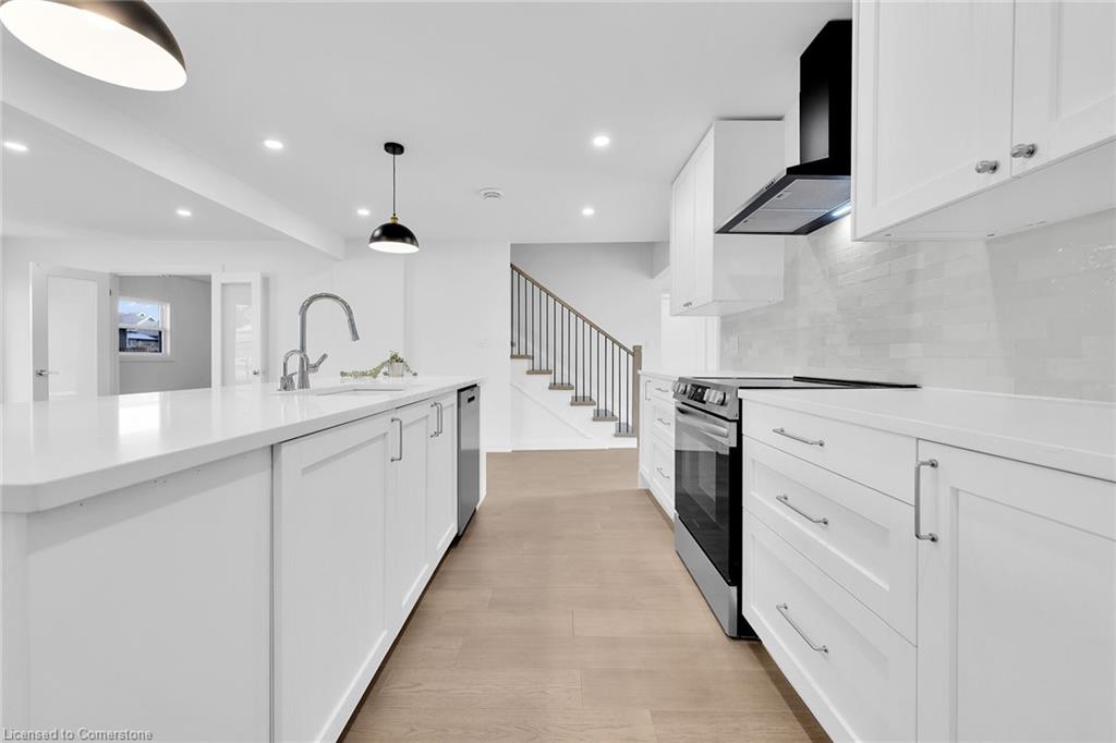 413 George Street Property Photo 18