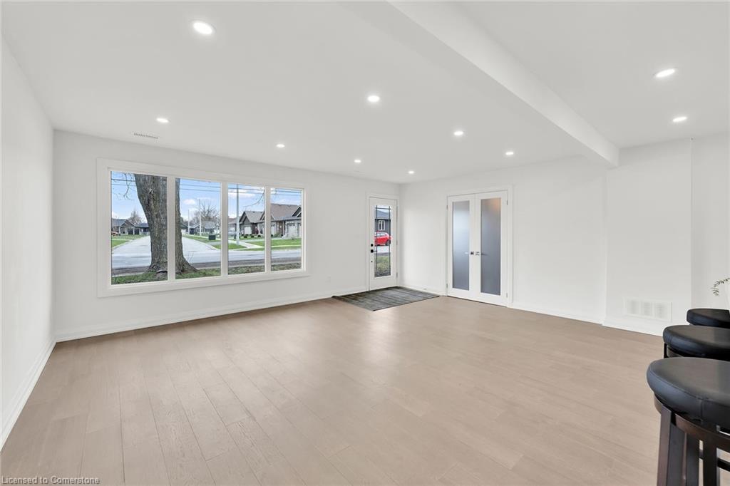 413 George Street Property Photo 26