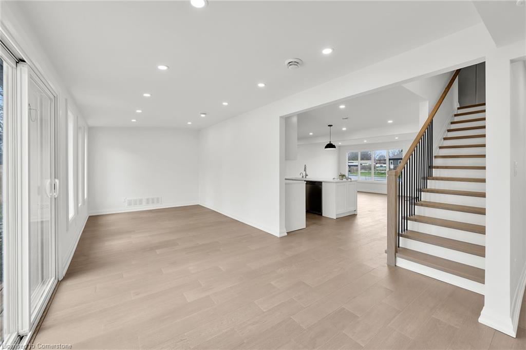 413 George Street Property Photo 27