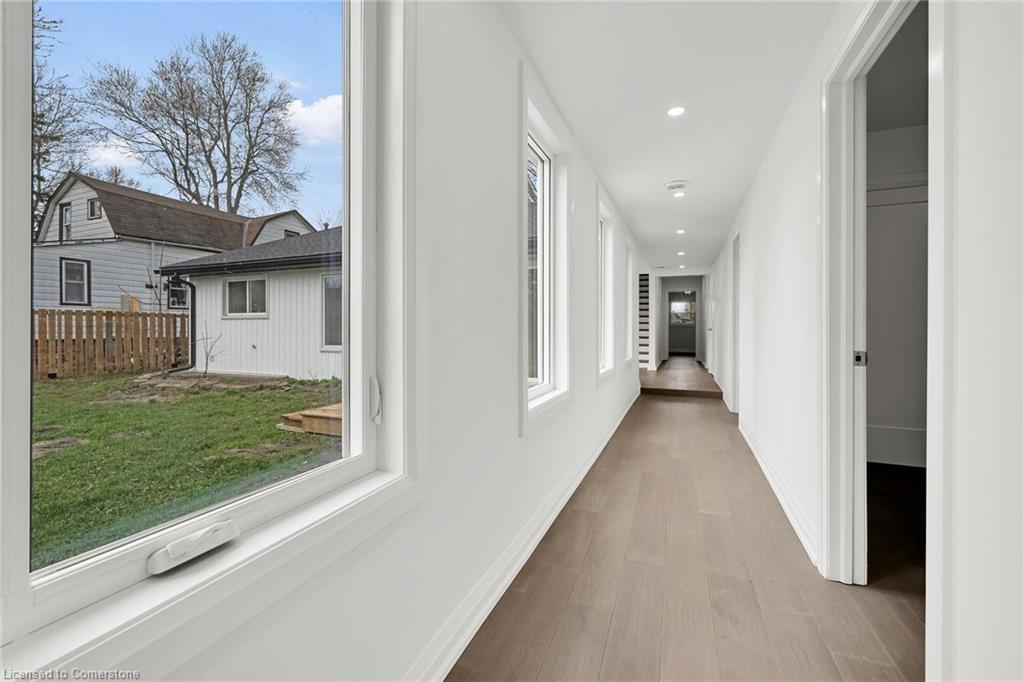 413 George Street Property Photo 32