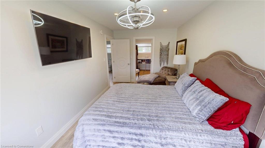 12 Pinewood Avenue Property Photo 10