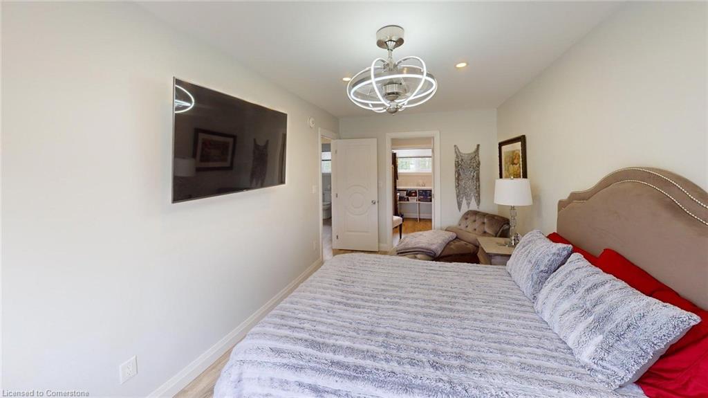 12 Pinewood Avenue Property Photo 11