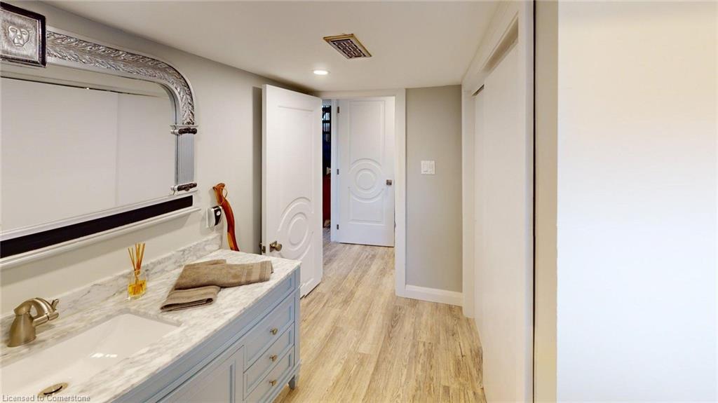 12 Pinewood Avenue Property Photo 16