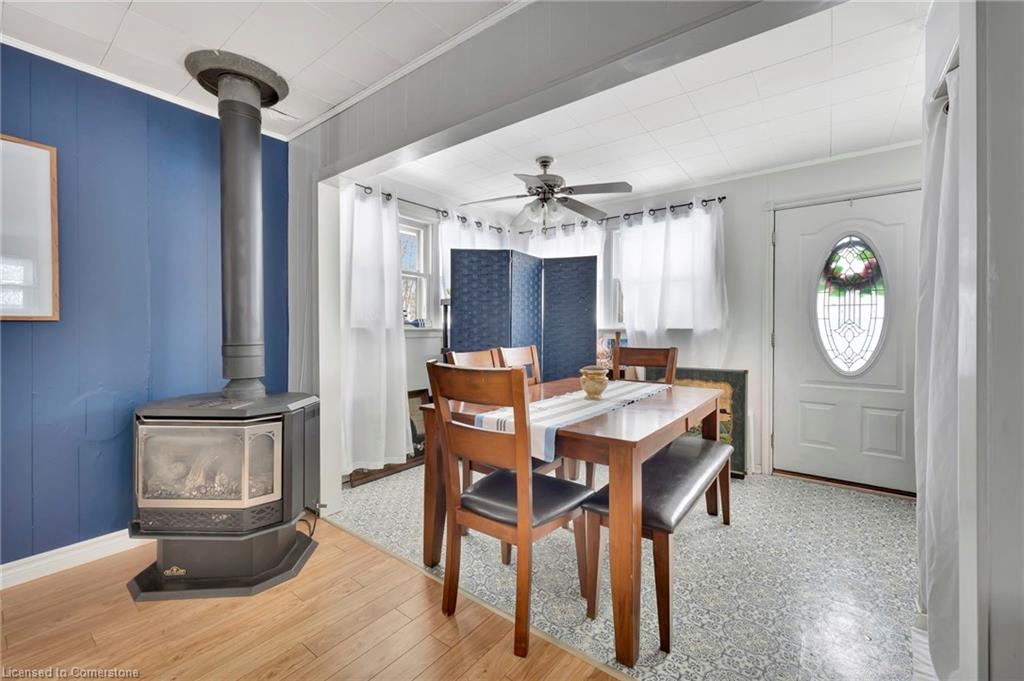 2035 Erie Street Property Photo 15