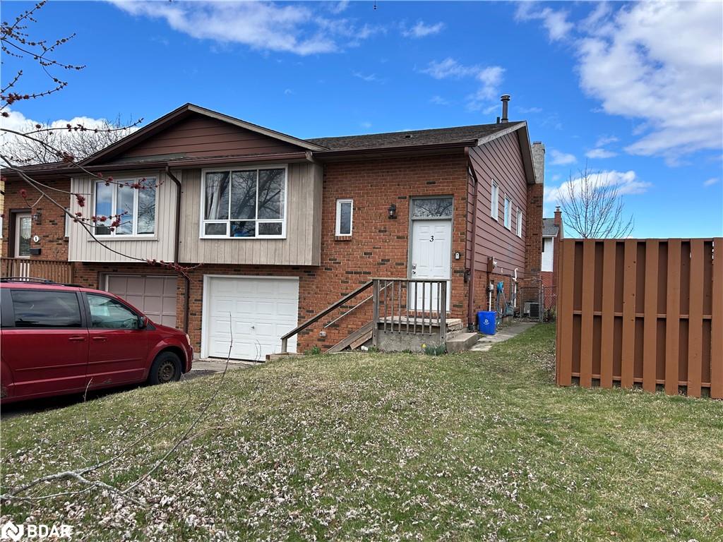 4-3 Baxter Crescent Property Photo