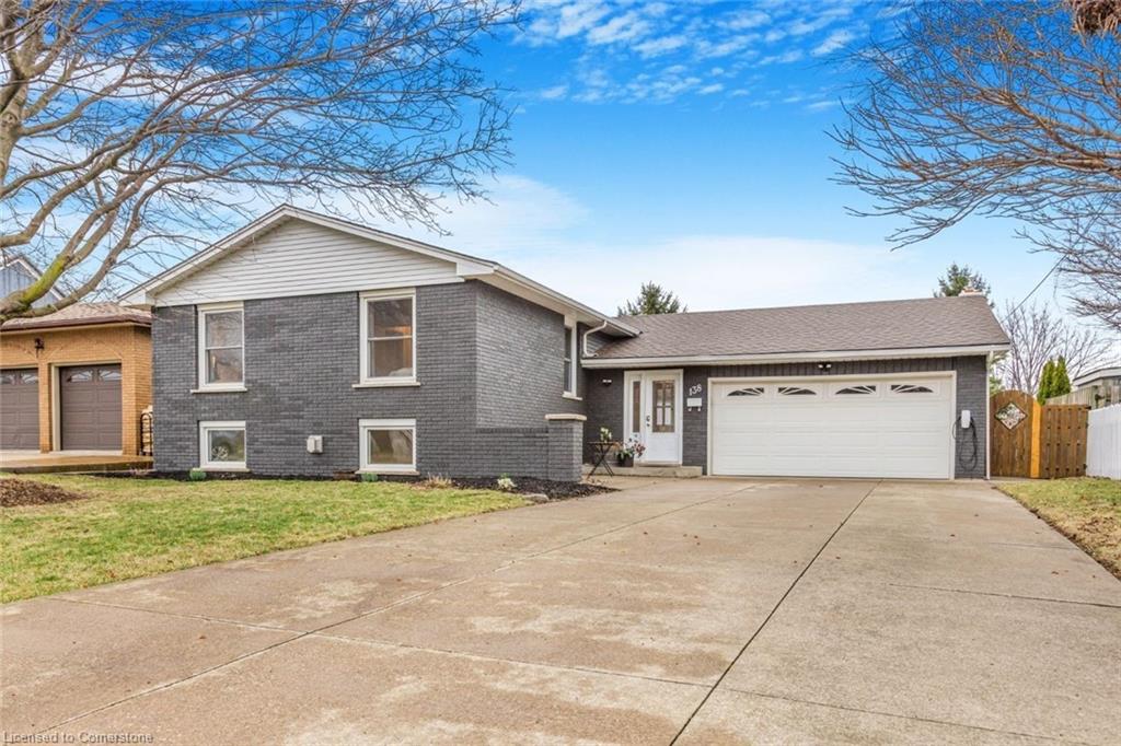 138 Lakeside Drive Property Photo 3