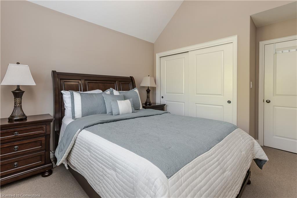 264 Dorchester Drive Property Photo 32