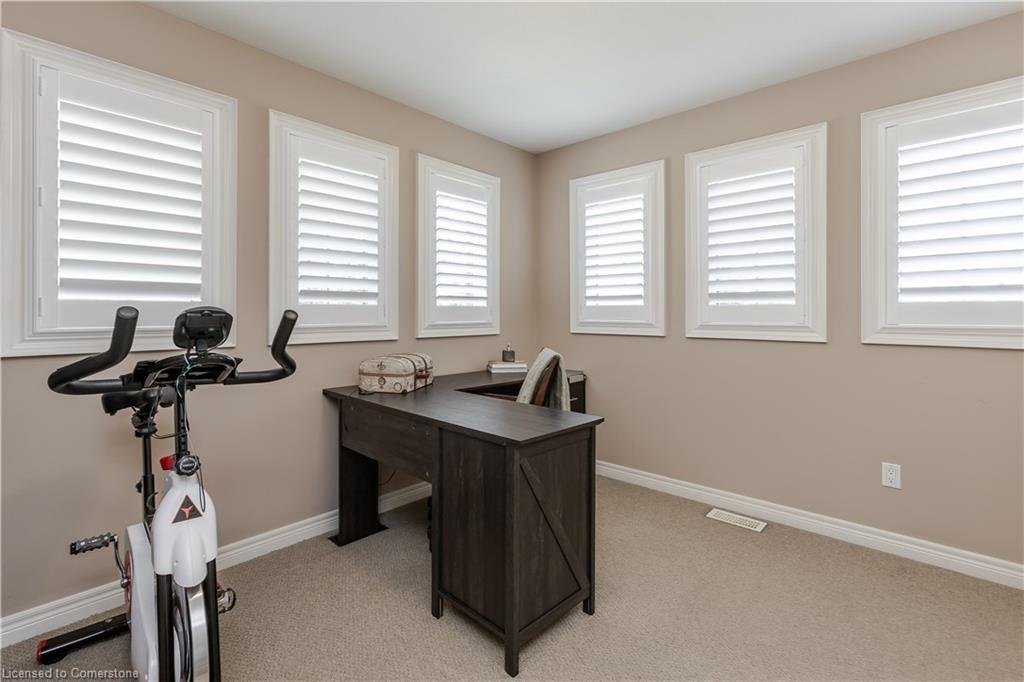 264 Dorchester Drive Property Photo 33