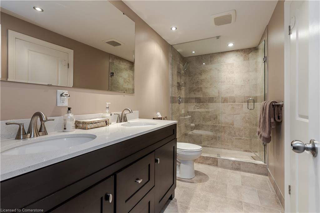 264 Dorchester Drive Property Photo 39