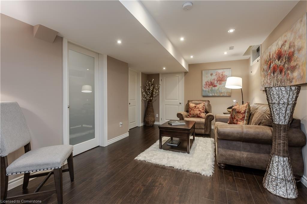 264 Dorchester Drive Property Photo 40