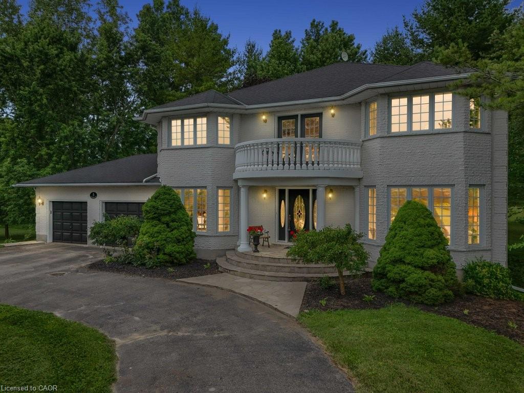 5 Columbo Court Property Photo 4