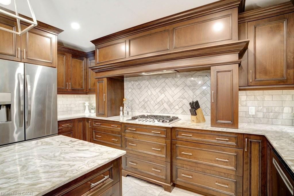 5 Columbo Court Property Photo 12