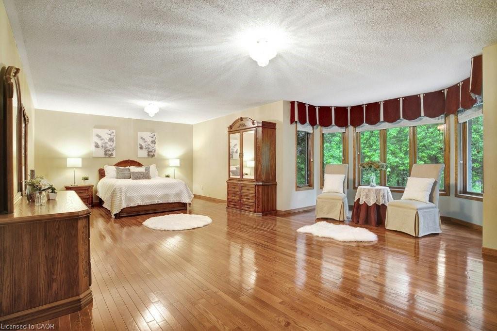 5 Columbo Court Property Photo 20