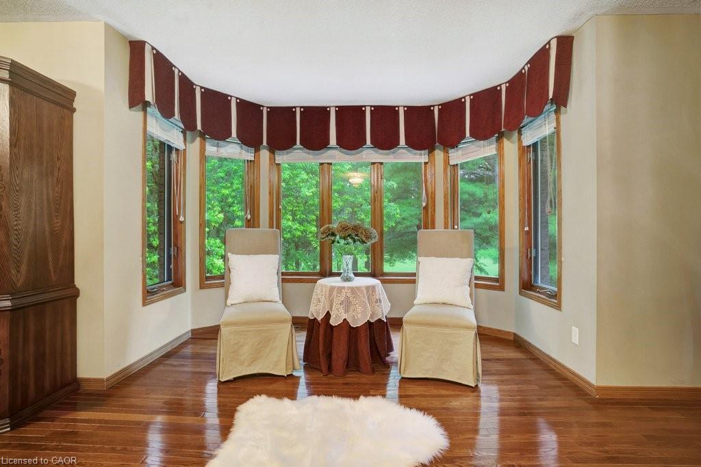 5 Columbo Court Property Photo 21