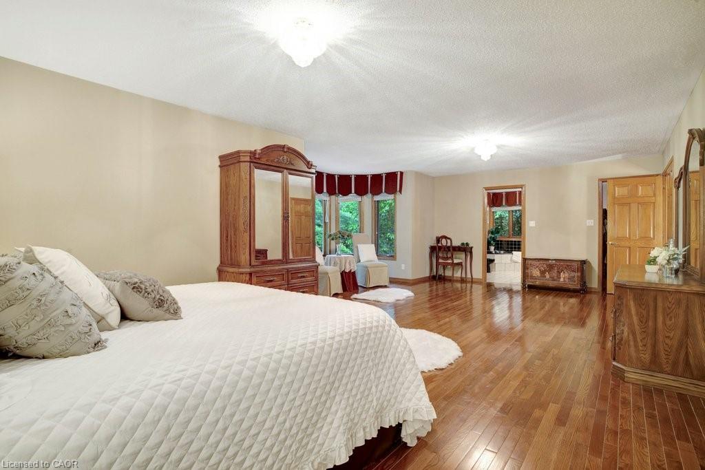 5 Columbo Court Property Photo 22