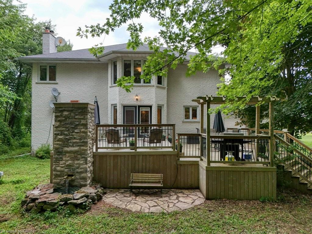 5 Columbo Court Property Photo 34