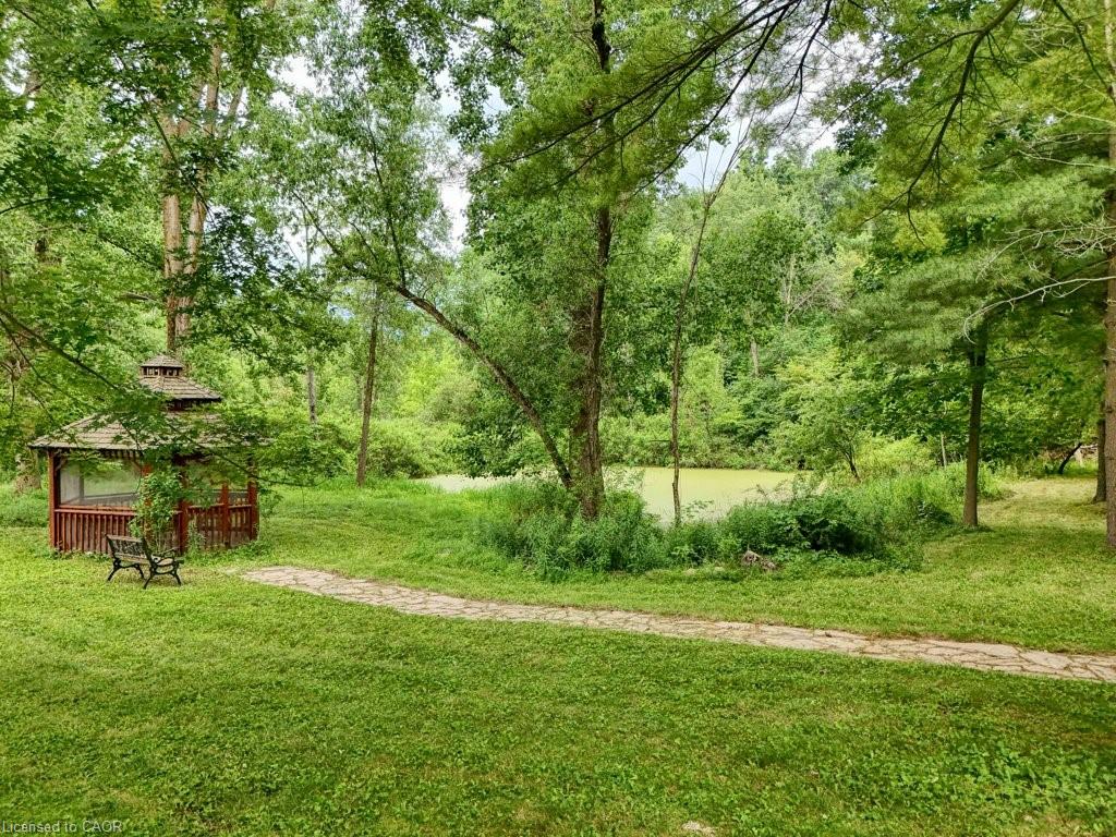 5 Columbo Court Property Photo 40