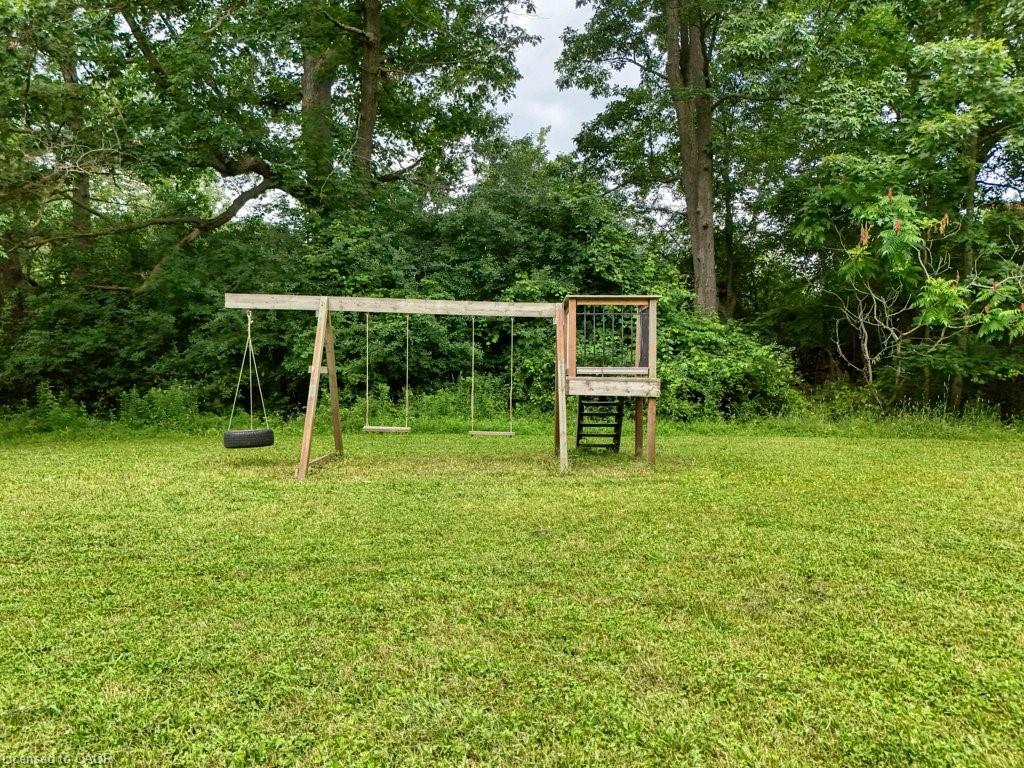 5 Columbo Court Property Photo 42