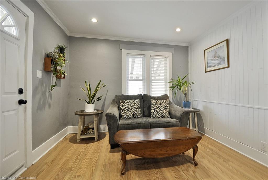 186 Wentworth Avenue Property Photo 6