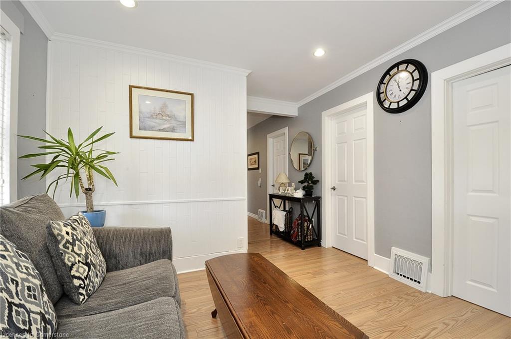 186 Wentworth Avenue Property Photo 7