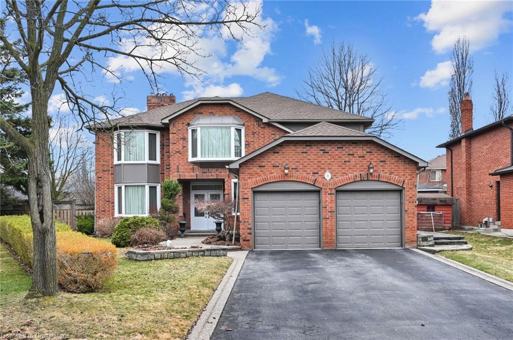 15 Brookbank Court Property Photo