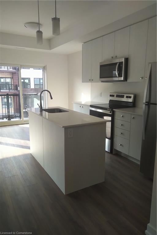 A11-10 Palace Street Property Photo 4