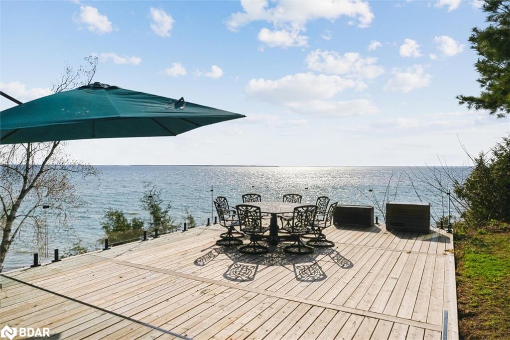 27440 Cedarhurst Beach Road Property Photo 2