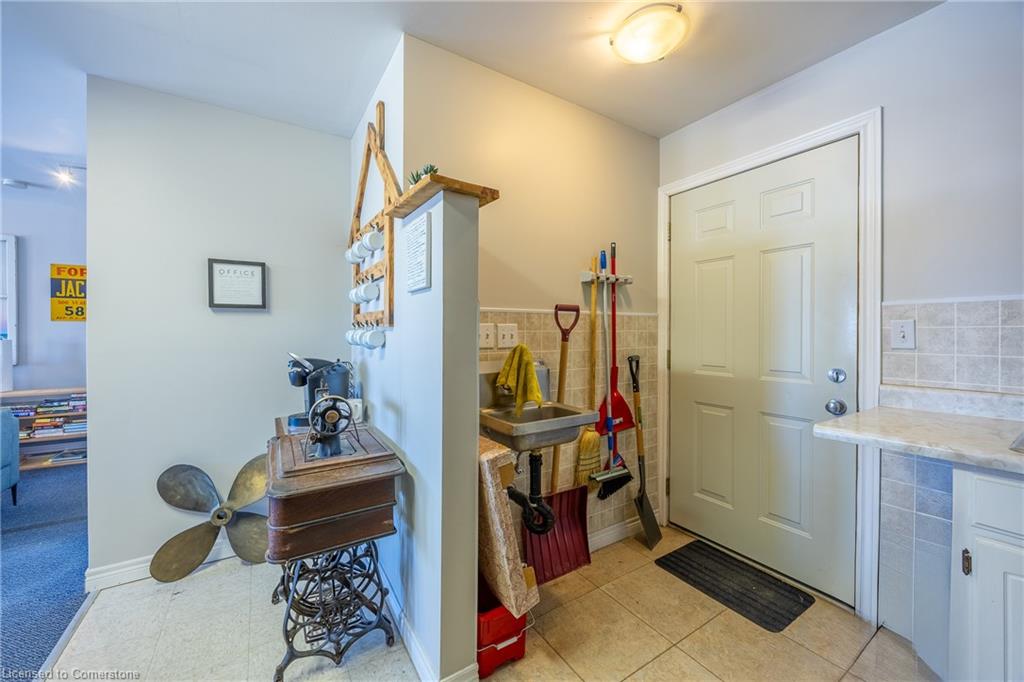 23 Harbour Street Property Photo 11