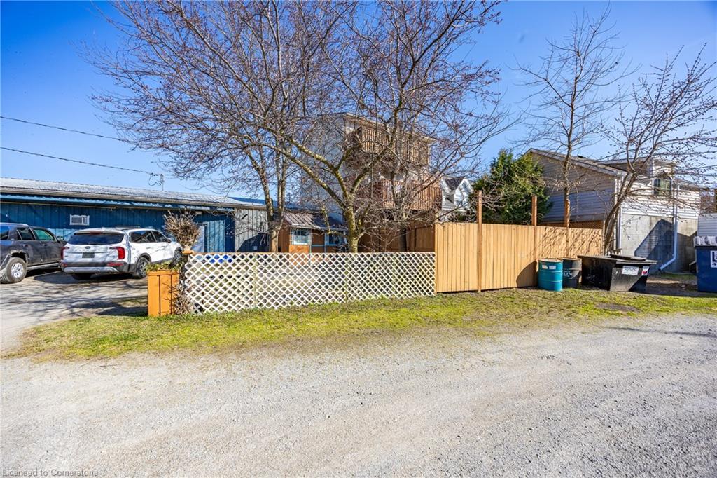 23 Harbour Street Property Photo 35