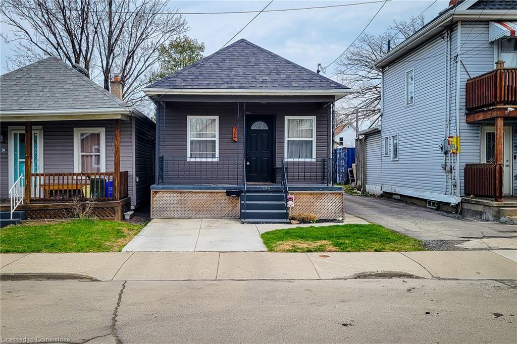 18 Ellis Avenue Property Photo 1