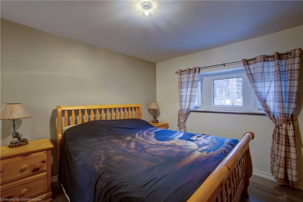 18 Maple Property Photo 21