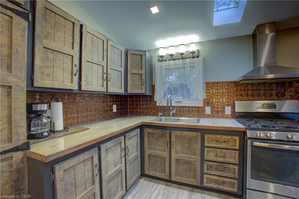 7489 Side Road 5 Road E Property Photo 16