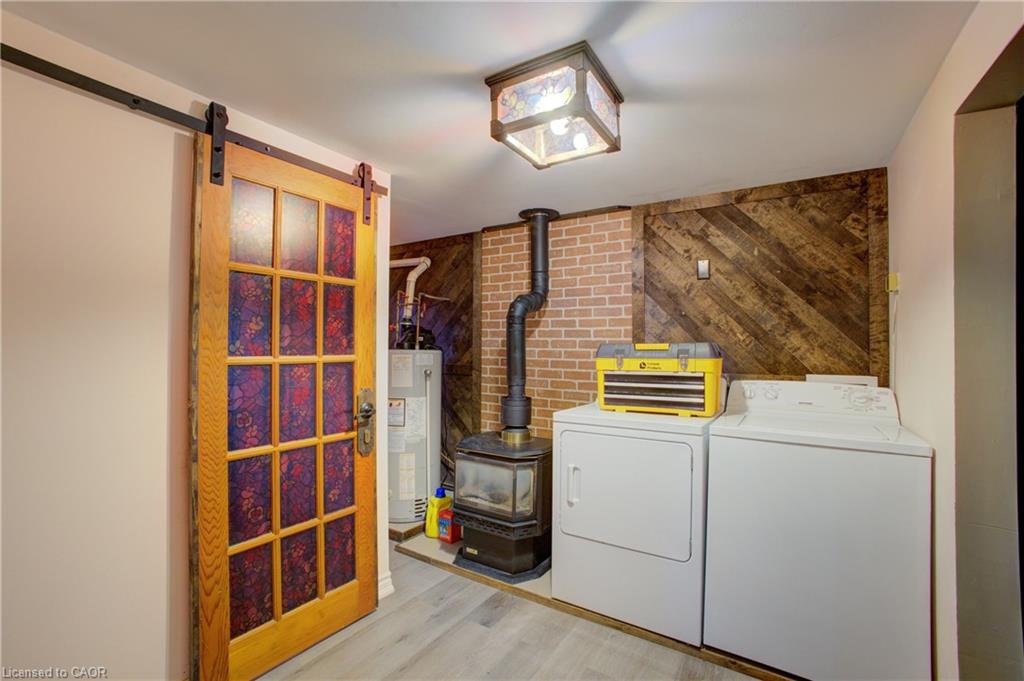 7489 Side Road 5 Road E Property Photo 22